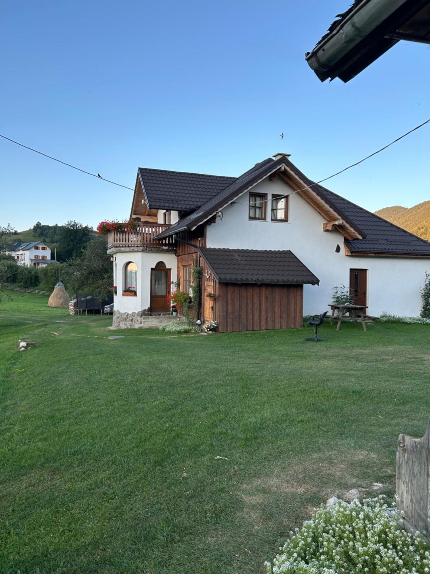 Casa Muchia Lui Girnita Villa Brasov Exterior photo